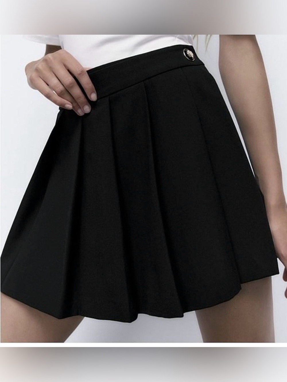 Zara Woman Pleated Mini Skort Shorts Skirt New Medium Black Classic Preppy